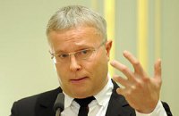 ​Лебедев продает свой украинский банк