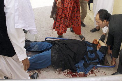 В Пакистане смертник подорвался возле суда: 5 жертв