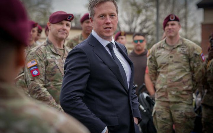 ЗМІ: Дрісколл поїхав у ОАЕ на переговори щодо мирної угоди з Росією. Очікується зустріч і з Будановим (доповнено)