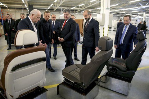 Німецький виробник сидінь для авто відкрив у Львівській області другий завод