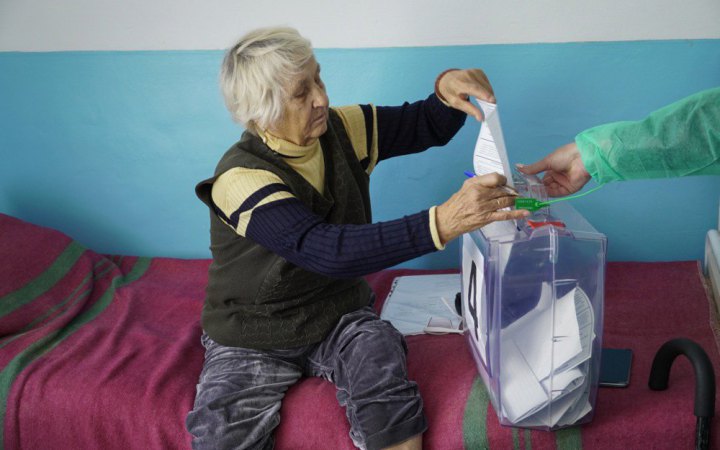 ​Окупанти  на ТОТ проводять перевірки будинків, готуючись до "виборів"