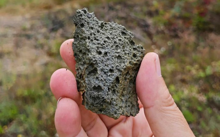 Кам'яне знаряддя, знайдене в Україні, назвали найдавнішим свідчення присутності людини в Європі