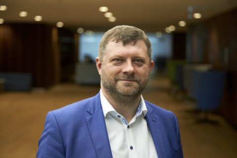 Корниенко: Рада может рассмотреть вопрос отставки спикера Дмитрия Разумкова в четверг