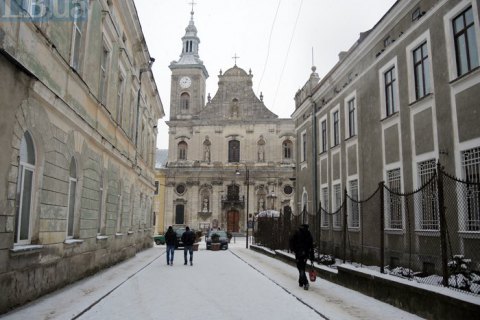 Золочів чи Злочів