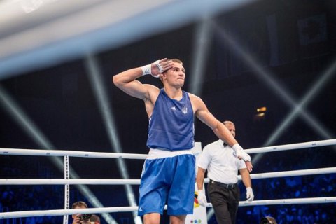 Украинец признан лучшим боксером чемпионата мира