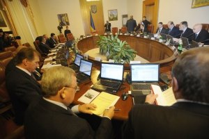 Сьогодні на Кабміні заслухають Табачника