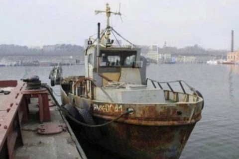 Адвокат: екіпаж українського судна "ЯМК-0041" у Криму утримується в нелюдських умовах