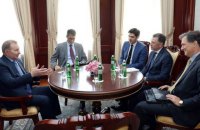 Кучма обсудил ситуацию на Донбассе со спецпредставителем США Волкером