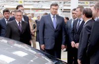 Янукович одобрил утильсбор на авто вопреки ультиматуму ЕС