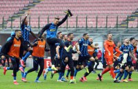 "Интер" учинил разгром "Милану" в матче двух лидеров Серии А