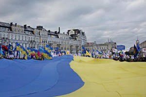 В Киеве прошло шествие в честь Дня соборности