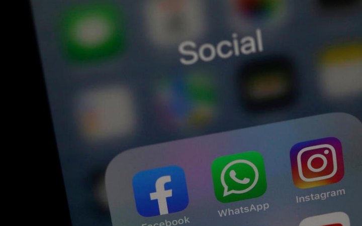 Співробітникам Палати представників США заборонили використовувати WhatsApp