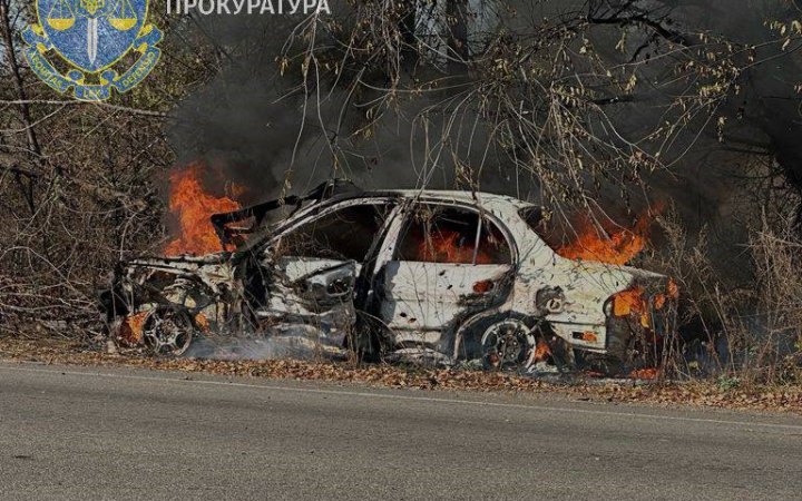 У Херсоні росіяни поцілили у цивільний автомобіль, одна людина загинула