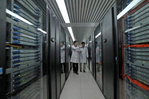 ​США внесли в "чорний список" сім технологічних компаній з Китаю