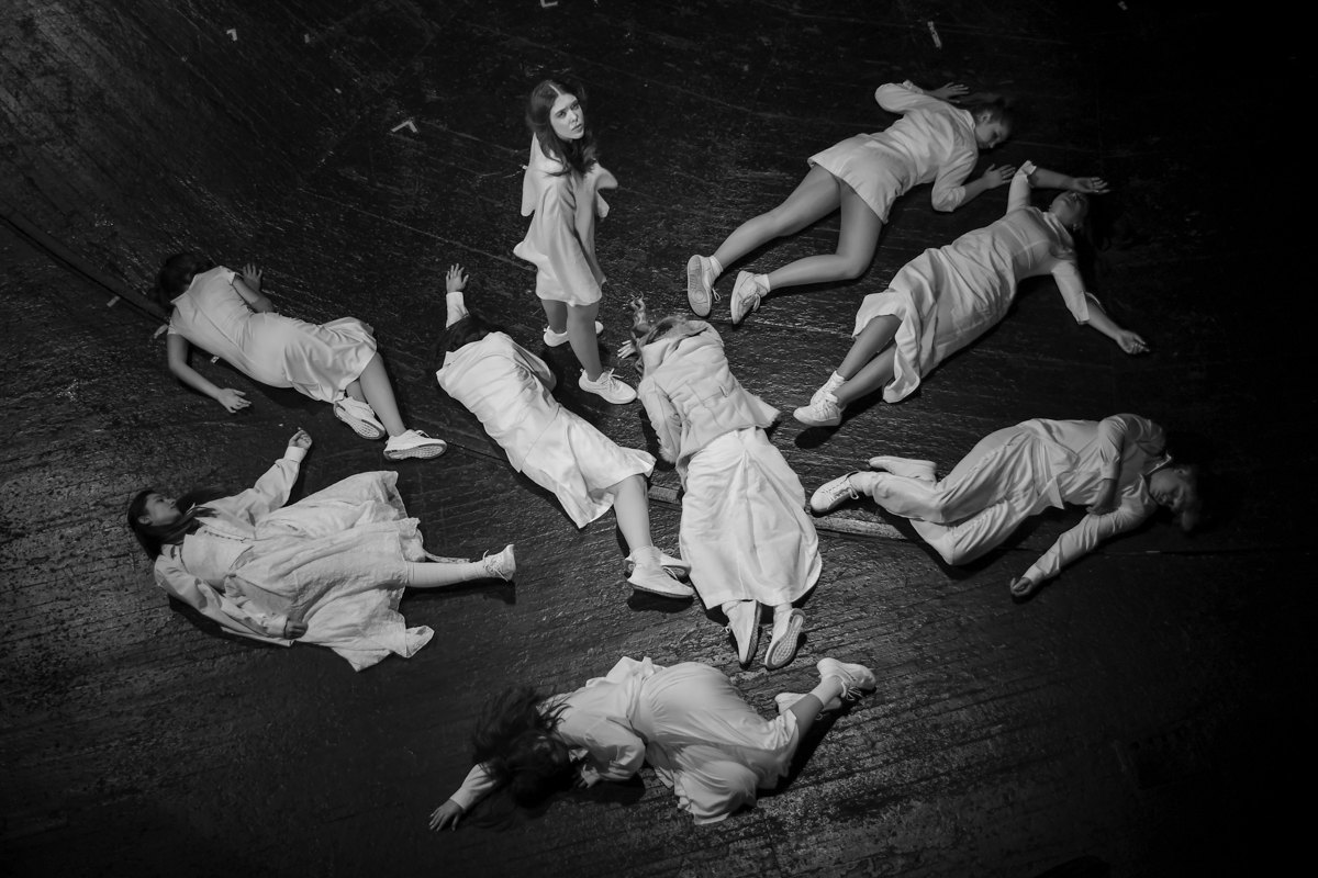 Репетиція вистави «Благальниці»