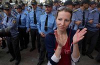 В Минске задерживают участников безмолвной акции протеста