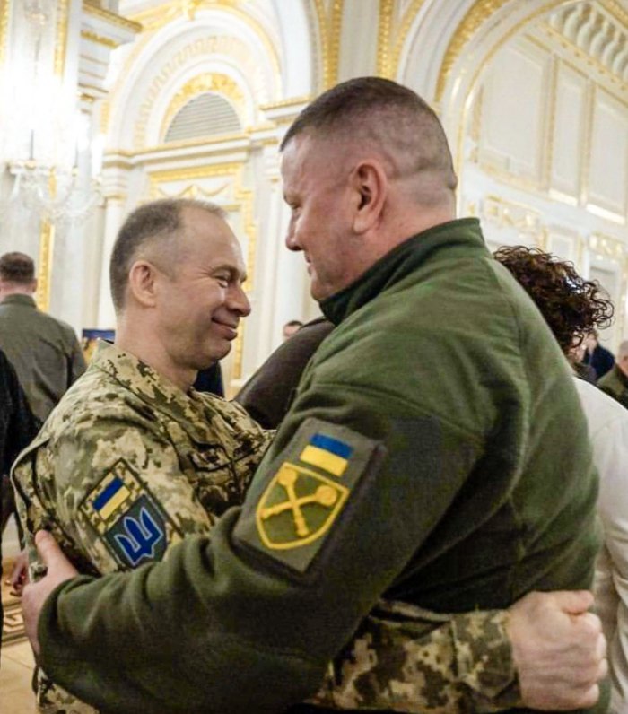 Олександр Сирський та Валерій Залужний