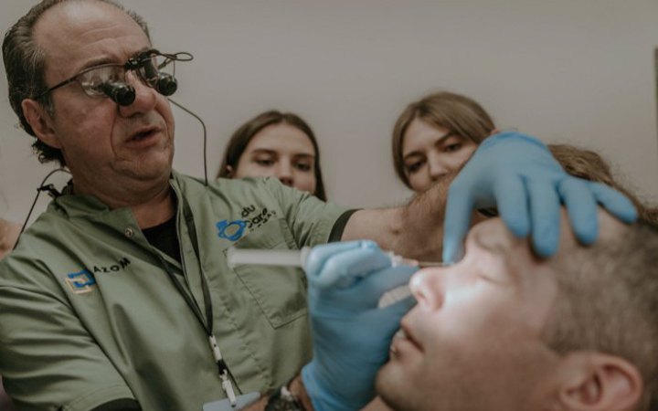 Імпланти для втрачених частин обличчя через 3D-друк: історії і фото від команди американських та українських хірургів 