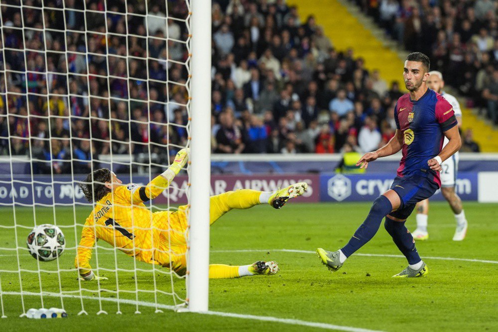 Ферран Торрес розстрілює ворота Яна Зоммера