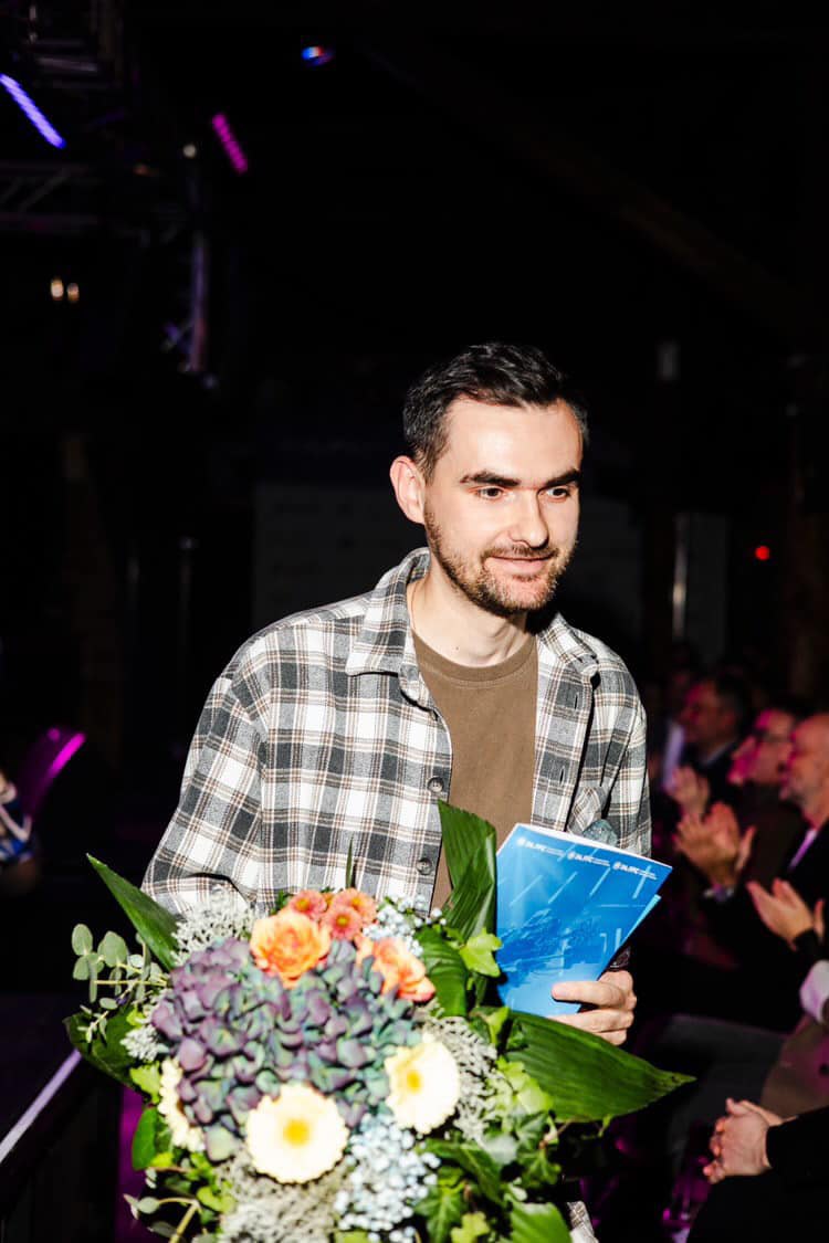  Павло Остріков