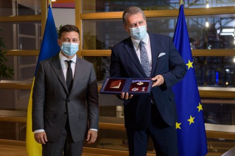 Зеленський нагородив віцепрезидента Єврокомісії орденом Ярослава Мудрого II ступеня