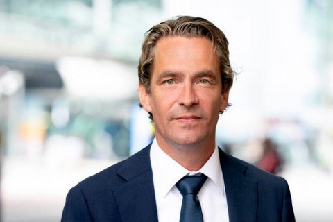 Министр экономики Нидерландов взял три месяца отпуска из-за эмоционального выгорания