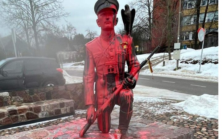 У Литві російські агенти знищили пам’ятник командиру литовських партизанів 