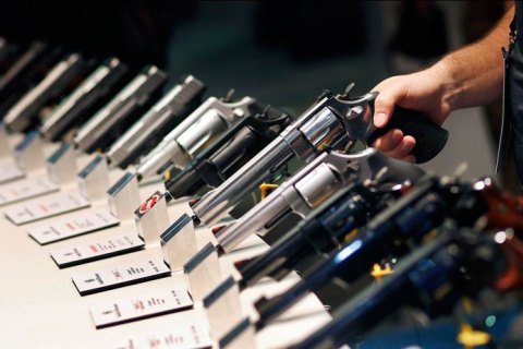 Рада одобрила в первом чтении разрешение на гражданское огнестрельное оружие