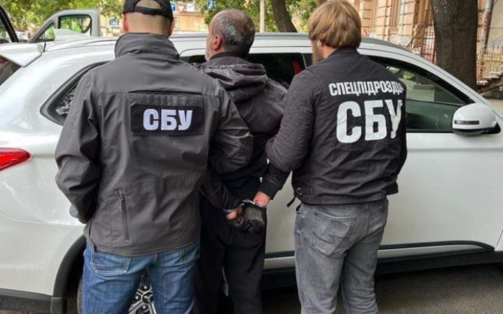 На Одещині судитимуть експравоохоронця та його спільників за викрадення $200 тисяч