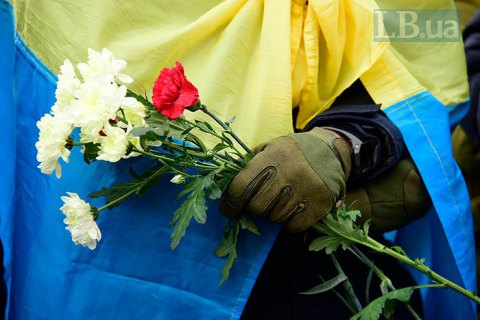 На Донбассе погиб один украинский военный, еще один ранен