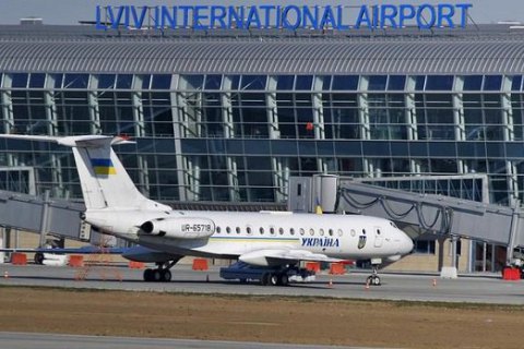 У львівському аеропорту викрили пасажирку з фальшивим хорватським паспортом