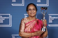 Міжнародну Букерівську премію отримали індійські письменниця і перекладачка