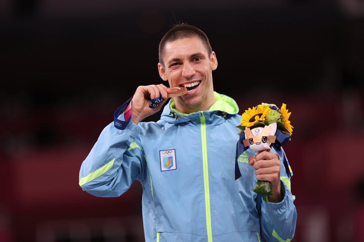 Горуна з олімпійською медаллю