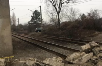 Міст, що обвалився в Румунії, заблокував залізничне сполучення з Молдовою