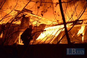 Пожежу на Шулявці в Києві загасили близько опівночі