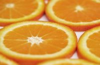 Цены на апельсиновый сок взлетели до максимума за последние 34 года