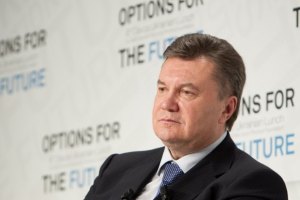Янукович віддав 2,4 млрд гривень на утримання тарифів