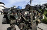Филиппинские повстанцы атаковали колонну с гуманитарной помощью