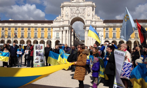 ​В Европе украинцы вышли на акции протеста против российской агрессии
