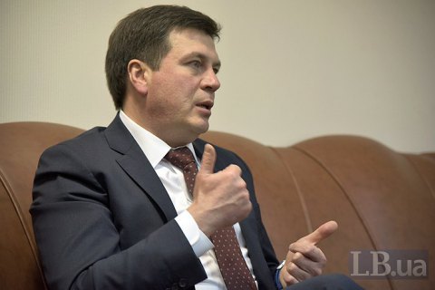 "Україні потрібно наполягати на подальшому застосуванні санкцій проти РФ", - Зубко