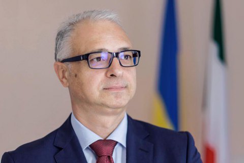 Зеленський звільнив посла України в Італії