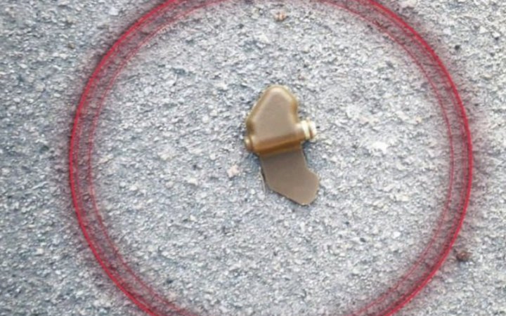 Уночі росіяни скинули в кількох районах Херсона міни - "пелюстки"