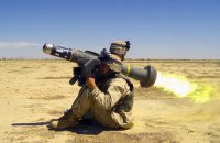 США думають над наданням додаткової зброї Україні включно з Javelin через побоювання нападу РФ, – CNN