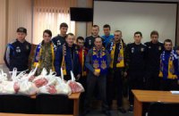 Сборная Украины посетила военный госпиталь во Львове