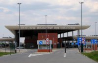 У пункті пропуску «Угринів» тимчасово припинився рух