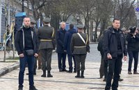 В Київ прибув генсек НАТО Столтенберг