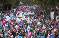 ​Во Франции прошли митинги сторонников и противников сексменьшинств