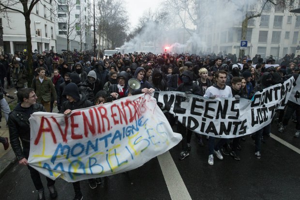 Акція протесту в Парижі 9 березня