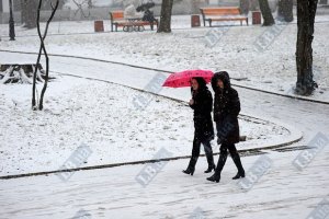 Завтра в Киеве небольшой снег, -3...-5