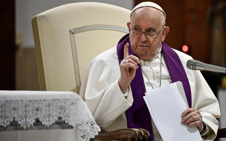 Папа Римський знову закликав до мирних переговорів